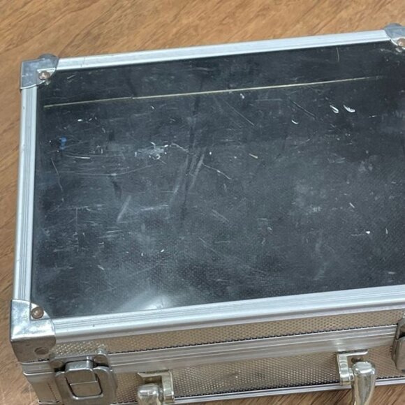 Small Metal and Acrylic Carrying Case with Handle - 8x6x3 - GUC - Picture 3 of 8